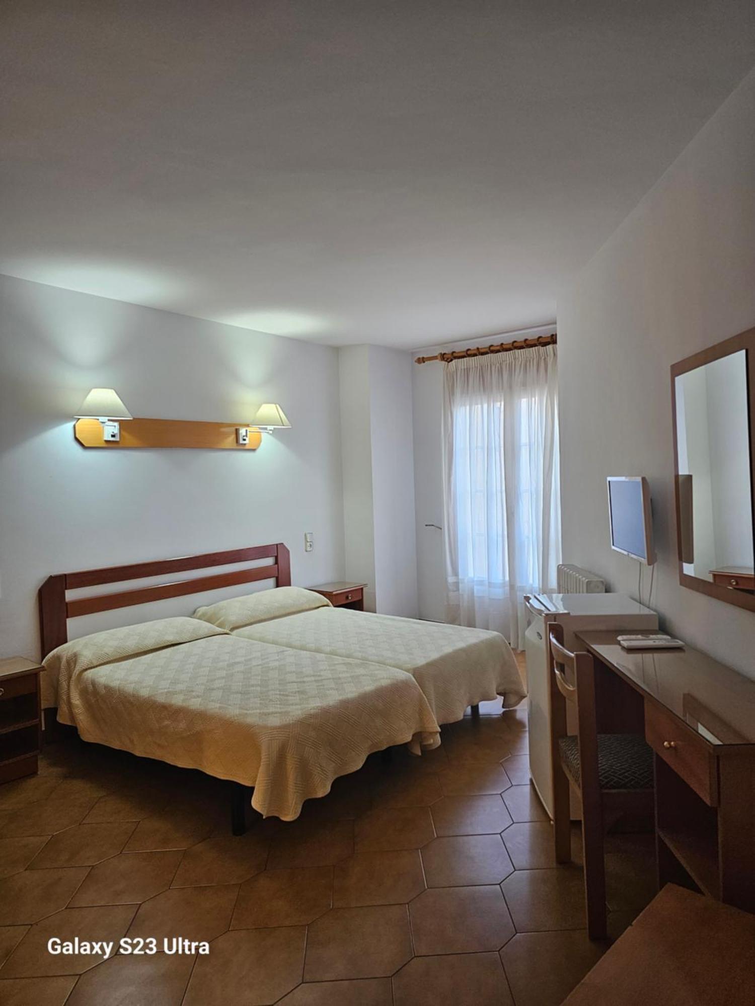 Hotel Blue Spot Malgrat de Mar Εξωτερικό φωτογραφία