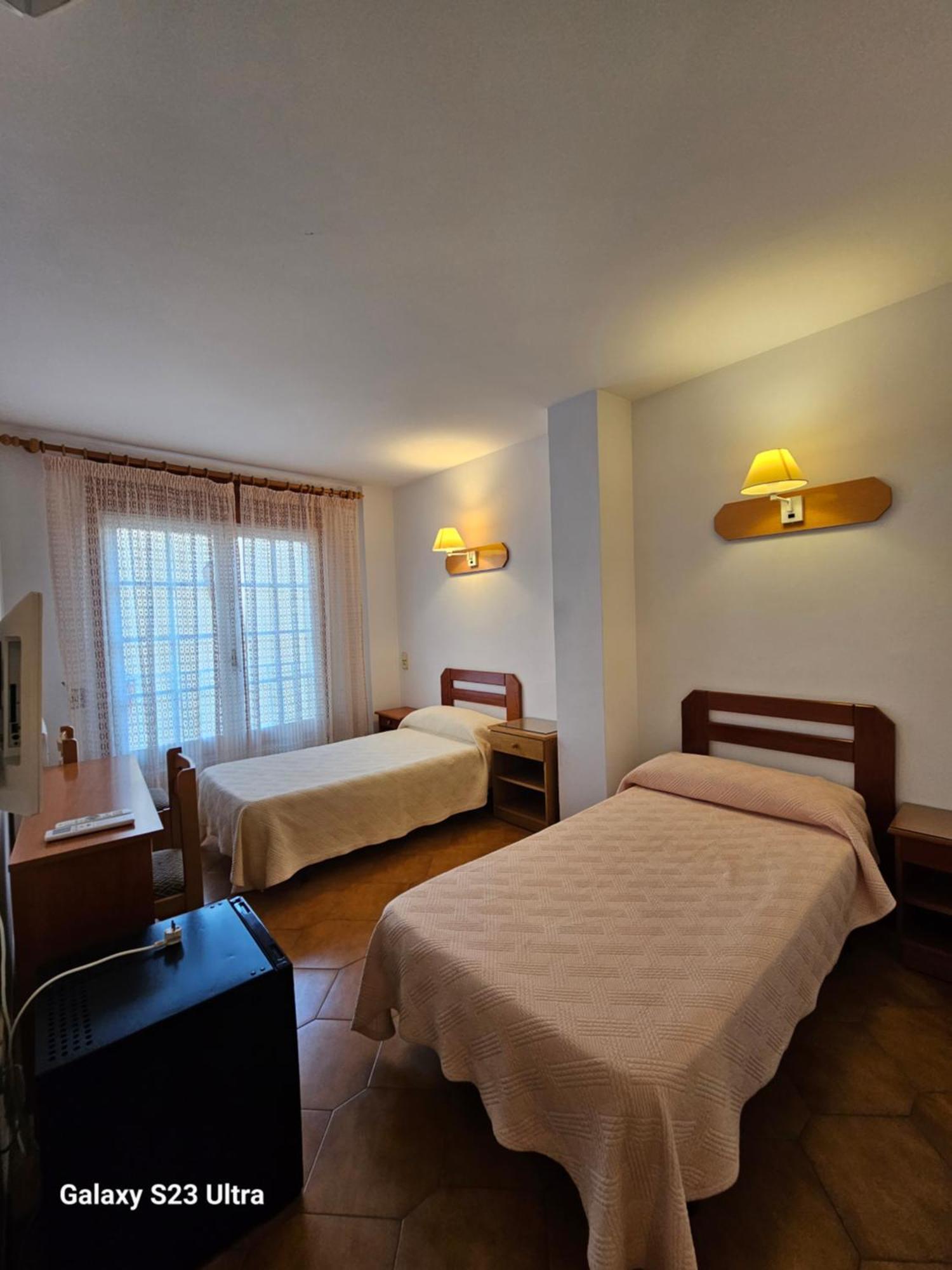 Hotel Blue Spot Malgrat de Mar Εξωτερικό φωτογραφία