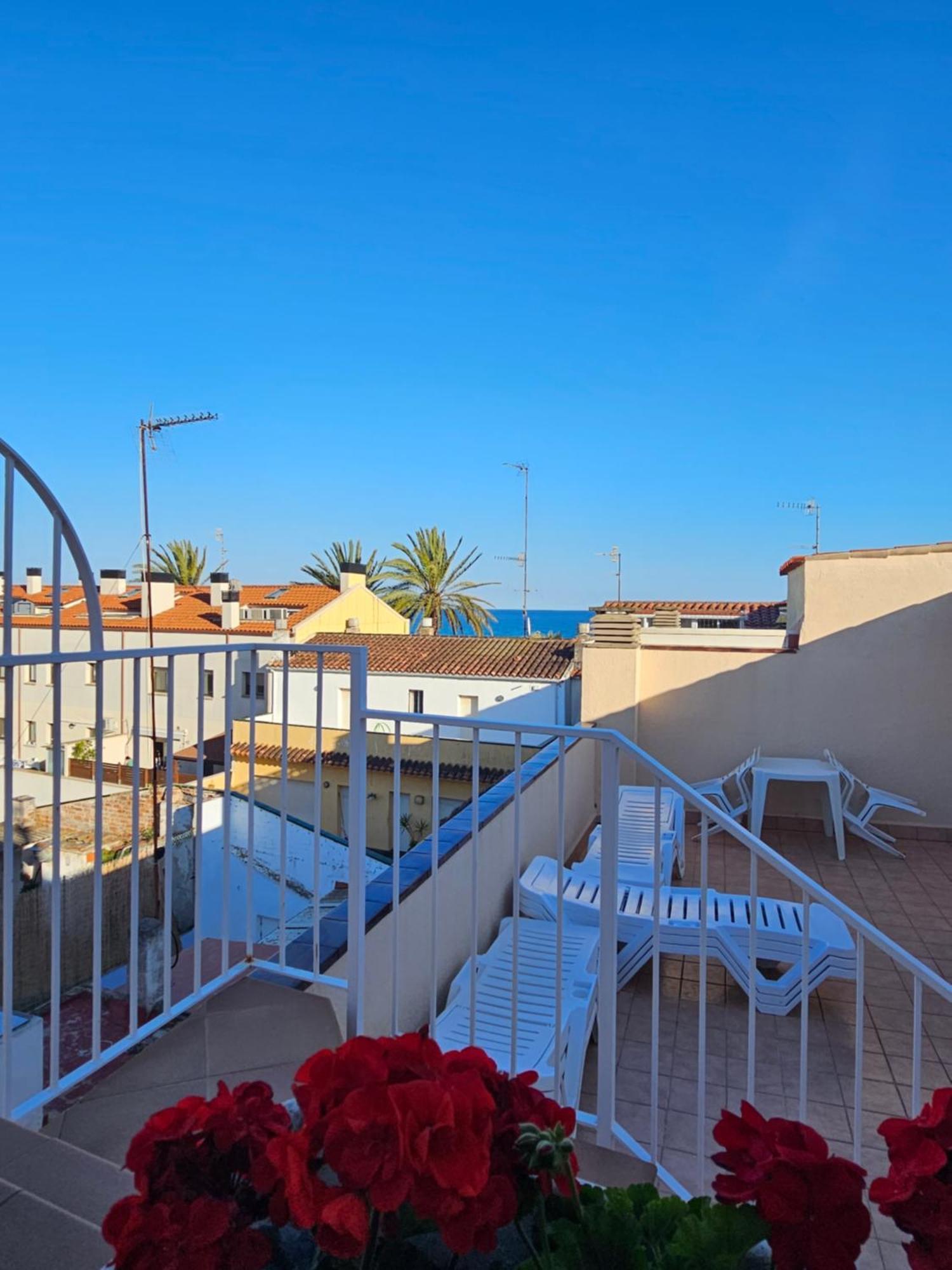 Hotel Blue Spot Malgrat de Mar Εξωτερικό φωτογραφία