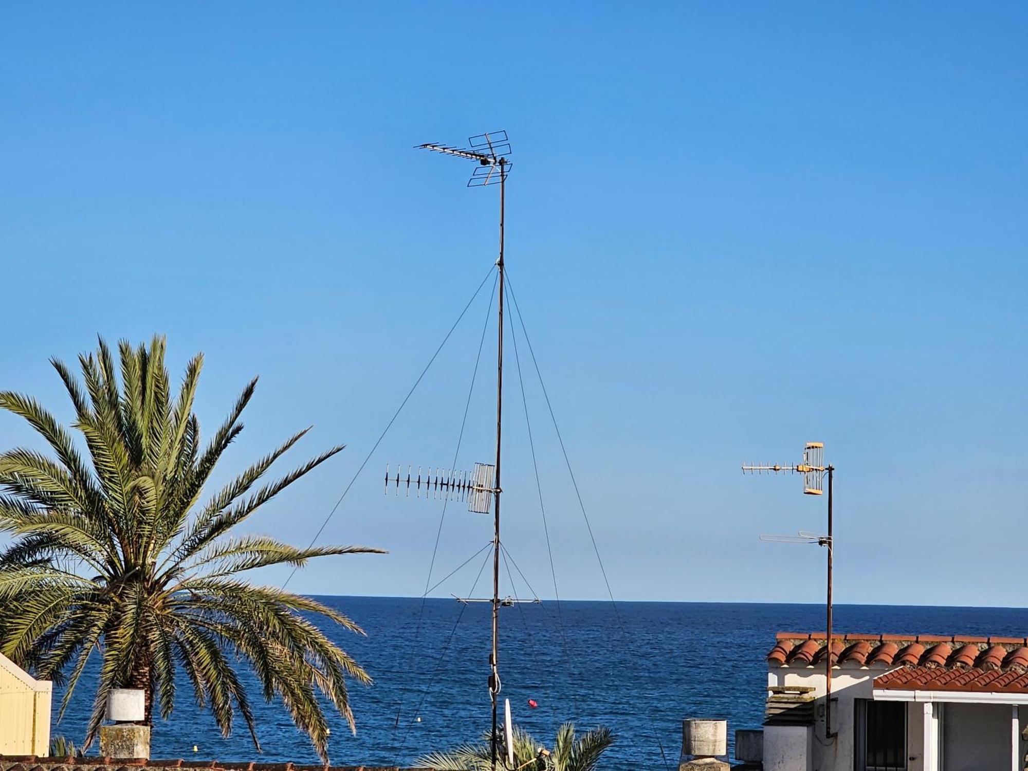 Hotel Blue Spot Malgrat de Mar Εξωτερικό φωτογραφία